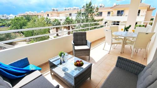 Ayia Napa Appartement | NISSI BEACH Apt 2 RESORT AND SEA VIEW FREE WIFI