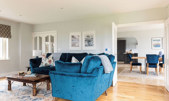 Waterville Maison | No 10 The Cloisters! Beautiful Home for 8 in Waterville!