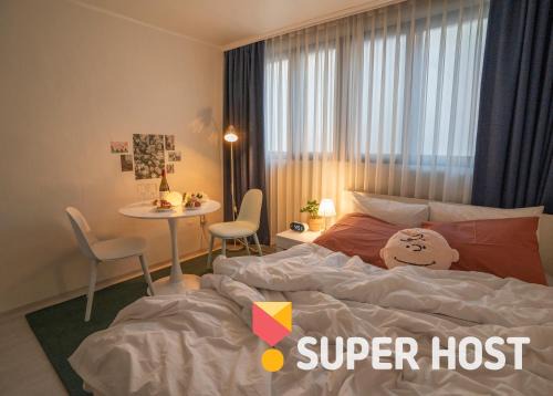 Beon 1-dong Appartement | No 41615ㅣprivateㅣWiFiㅣcozyㅣcomfyㅣ3min Suyu Stn