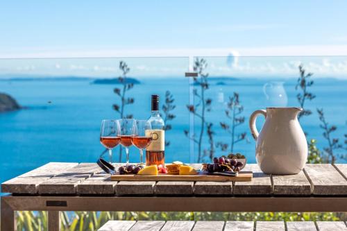 Waiheke Island Maison | No 63 - Stay Waiheke