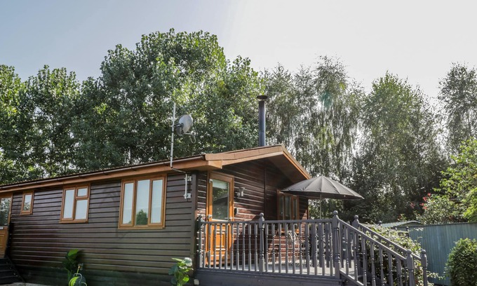 Wilberfoss Cabine | No. 77- Honey Bee Lodge, WILBERFOSS