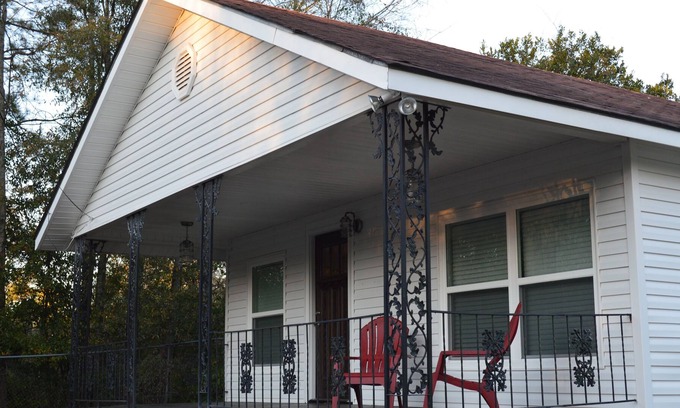 Brewton Maison | La Maison Weaver - Small Town Living With moderne Luxuries