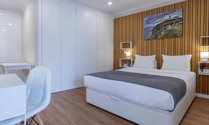 Barrio Santana Appartement | Noah's Ark | Elephant Studio by LovelyStay