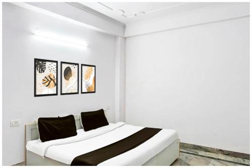 Sector 27 Hôtel | NOIDA HOTEL Maharaja # Near The Great India Place Theme Park and Metro Station - Free Parking And Wi-fi Facilities - A Premium Hotel In Noida