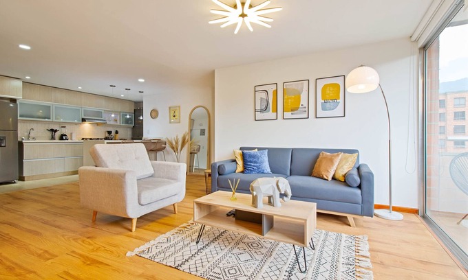 El Poblado Appartement | Nomad's Dream Condo el Poblado 300MBS, Pool, Gym