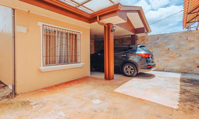 El Tanque Maison | NOMADS IDEAL PROPERTY 5 MINUTES FROM LA FORTUNA