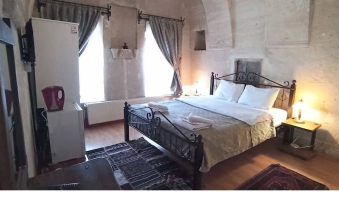 Goreme Maison | Nomads - Traditional Arch Stone room at the center