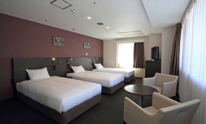 Shijo Hôtel | Nonsmoking Deluxe Room corner room Room only/Kyoto Kyōto
