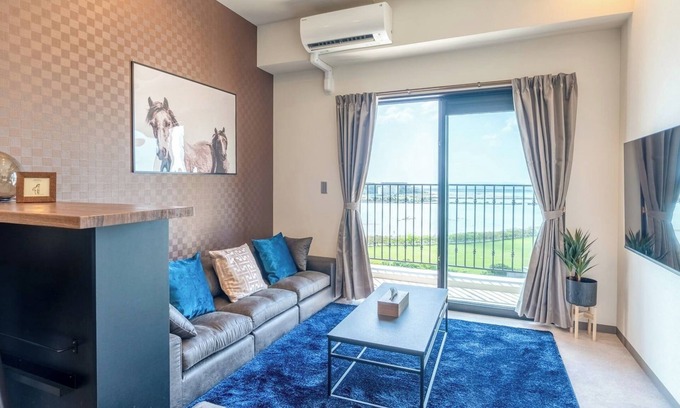 Gushi Hôtel | Nonsmoking Family room Weekly Parking guaran / Naha Okinawa