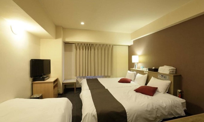 Nishishinsaibashi Hôtel | Nonsmoking group room / Osaka Ōsaka