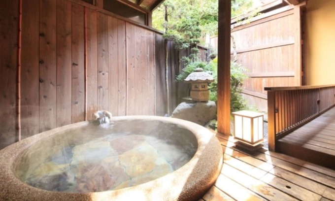 Kaminoyama Hôtel | Nonsmoking Japanesestyle room with 18 tatami m / Kaminoyama Yamagata