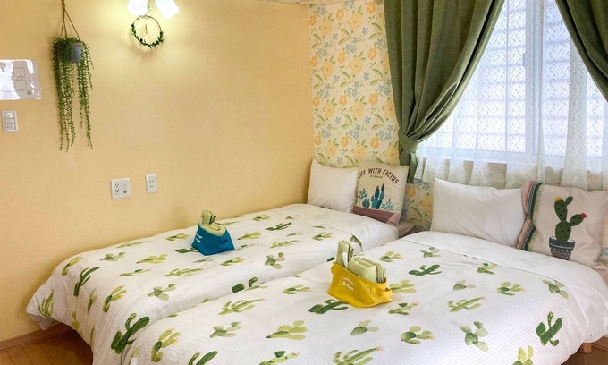 Yonabaru Appartement | Nonsmoking Twin cactus room 201 / Shimajiri-gun Okinawa