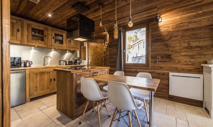 Lanslevillard Appartement | Norberts Place