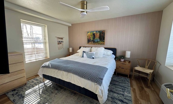 Center City Maison | Nordic Harbor | Room 6 | Silver Birch - Suite