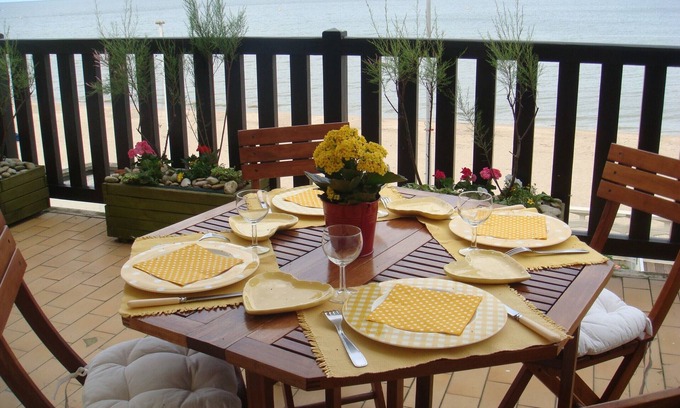 Blonville-sur-Mer Appartement | A Blonville , vue panoramique mer, direct plage, la Terrasse Entre Ciel et Mer .
