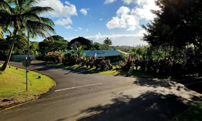 Pauwela Maison | North Shore Guest House @ Maui Adventure Villa