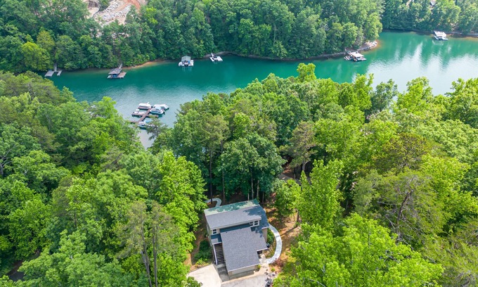 Sunset Maison | North Side, Boat Slip, Private Cove