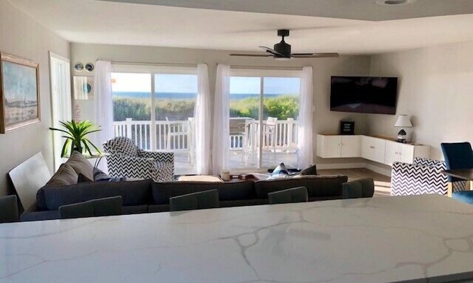 Dennisville Copropriété | Northend Sea Isle VIEWS! Peace & Quiet