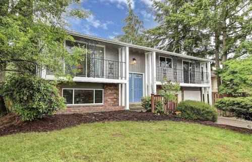 Everett Maison | Northern Seattle- Everett Home