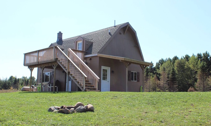 Atlantic Mine Maison | Northwinds Adventures - Nouvelle grange rénovée au cœur de Keweenaw