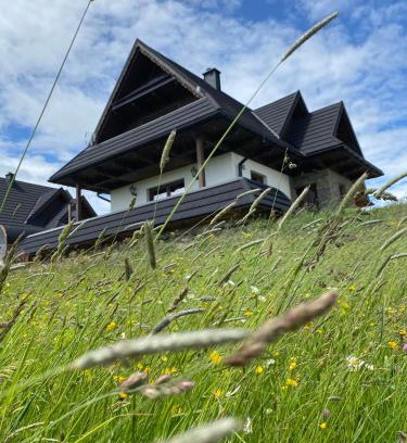 Czerwienne Maison | Nr1 Osada pod Giewontem