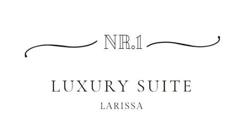Larissa Appartement | Nr1 White appartment w Luxury BA between Train St. and DT