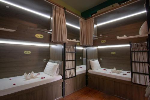 Hang Buom Auberge | NT Old Gate Hostel