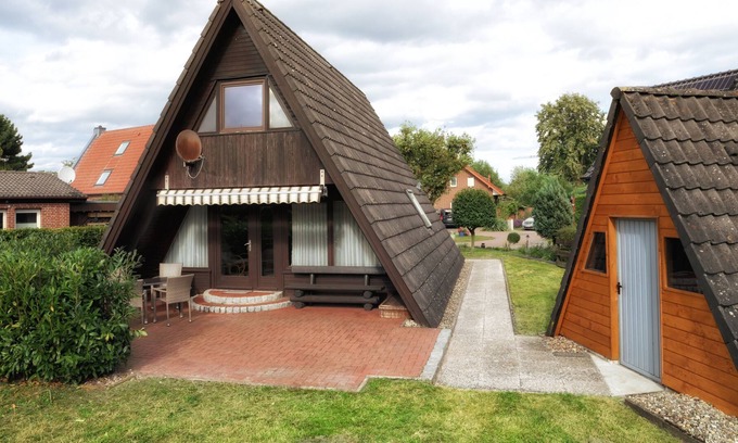 Rieste Maison | Nur-dach-haus am Alfsee in Rieste mit Großen Garten zum Entspannen und Spielen