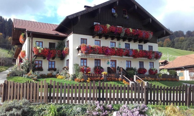 Tiefgraben Maison | Nussbaumer am Irrsee