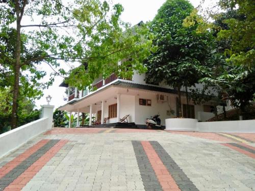 Todupulai Maison | Nutmeg valley