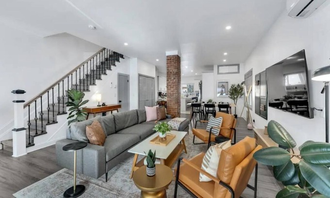 Constable Hook Maison | Urban Oasis close 2 NYC w/ Parking