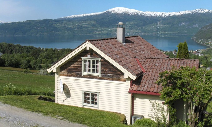 Innvik Maison | Nystova by Interhome