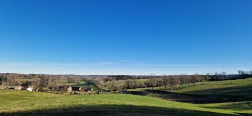 Saint-Yrieix-la-Montagne Maison | O Fil de l'hôte