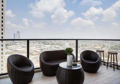 Bat Yam Appartement | O&O Group- Special Apartment Sea View Luxury Tower