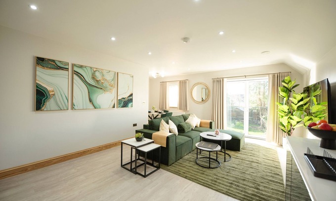 Reading Appartement | Appartement-Premium-Salle de bain et douche-Vue sur Jardin-Oak Lodge-Flat 4