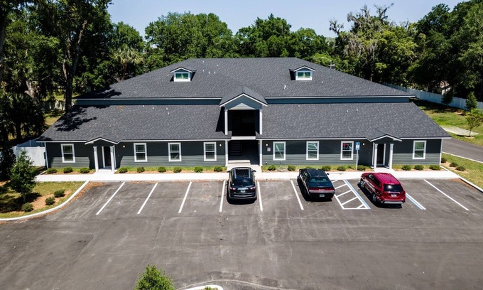Green Cove Springs Appartement | Spring has Sprung - 15% off 3 night stays!