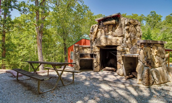 Oakland Cabine | Oakland Oasis: Serene Retreat in the Ozarks