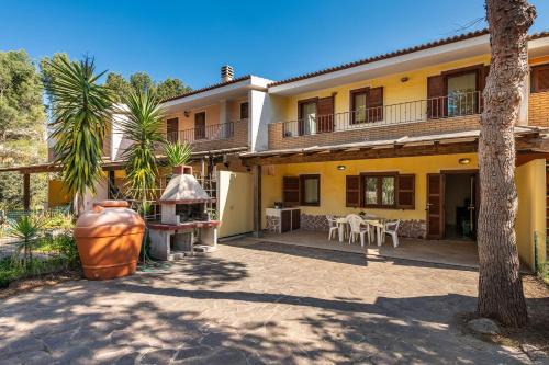 Porto Pino Maison | Oasi Blu Porto Pino