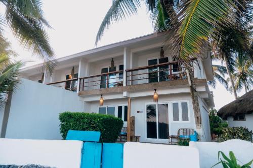 Cape Coast Station Balnéaire | Oasis beach resort
