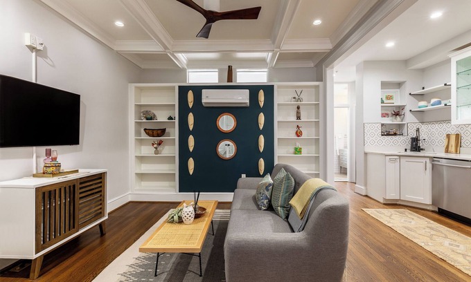 McLean Gardens Appartement | Oasis by the National Cathedral, American University, Georgetown, City Ridge