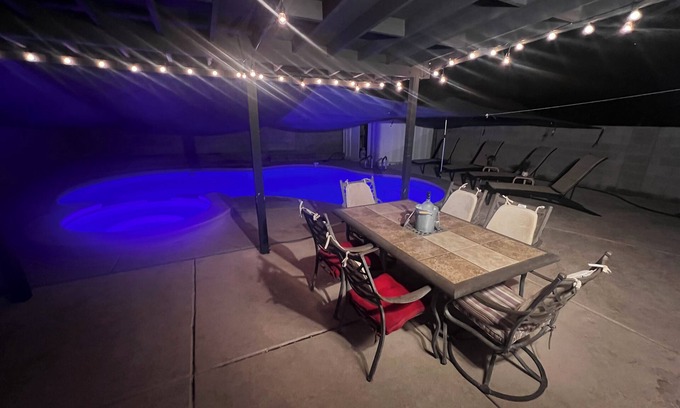 Sunrise Manor Maison | Oasis Casita with a private Pool and heated spa to relax with your family