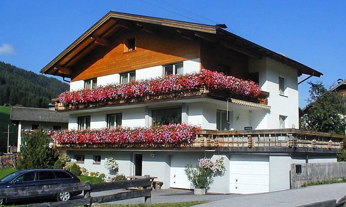 Obernberg am Brenner Appartement | Obernberg by Interhome