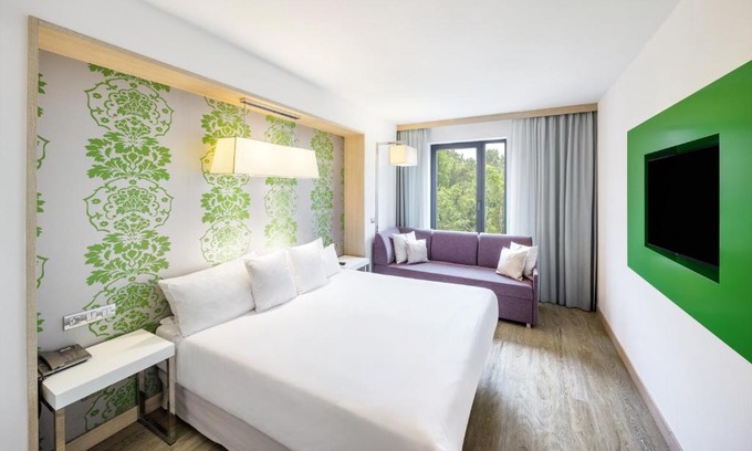 Smichov Hôtel | Occidental Praha Five