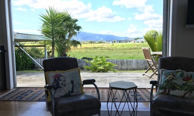 Tairua Maison | Ocean Beach Road Cottage, perspectives rurales près de la plage