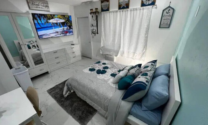 Lake Ridge Appartement | Ocean Breeze * 5 min to Beach *