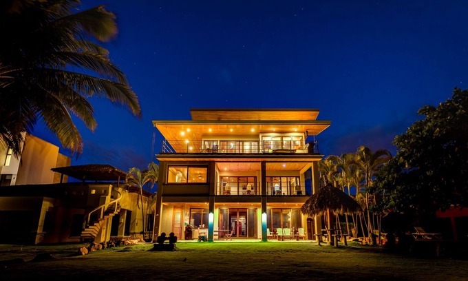 Playa Hermosa Maison | Ocean Front Estate Casa # 3, Hermosa Palms, Playa Hermosa