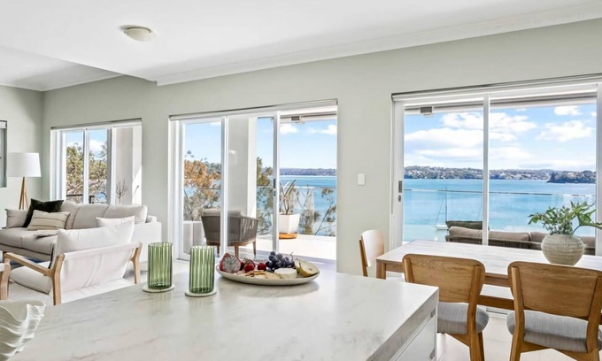 Bundeena Maison | Ocean Front Luxury The Lambeth Walk