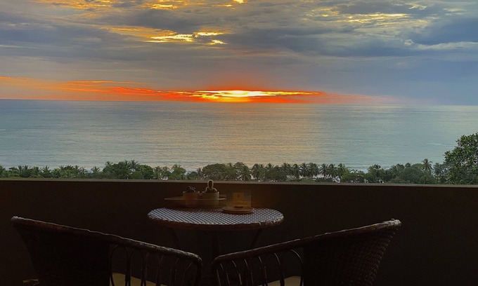 Dominicalito Maison | Ocean Pearl Luxury Retreat where ocean meets nature in perfect harmony