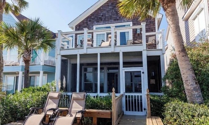 Ocean Point Maison | Maison de vacances lumineuse avec vue sur l'océan et le parcours de golf