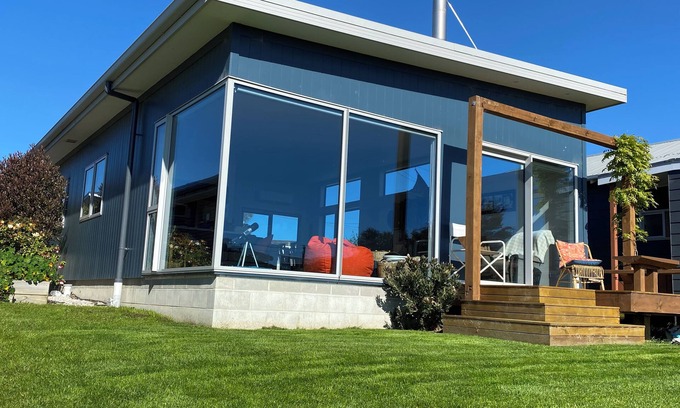 Otago Maison | Ocean Sunrise Karitane Dunedin East Otago